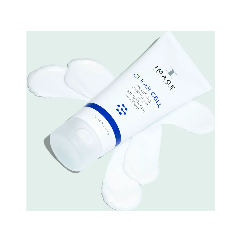 Image skincare clear cell mattifying moisturizer for oily skin cc207 2