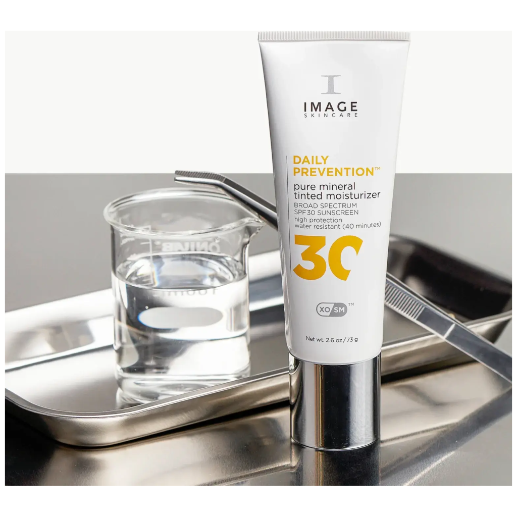 Image skincare daily prevention pure mineral tinted moisturizer spf30 dpeu104 3
