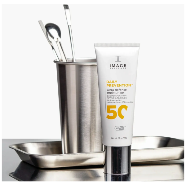 Image skincare daily prevention ultra defence moisturizer spf50 dpeu103 4