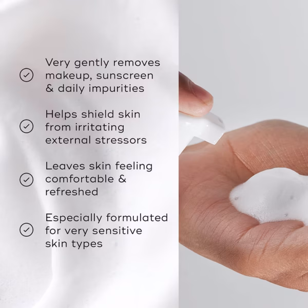 Medik8 gentle cleanse 150ml p01422 3
