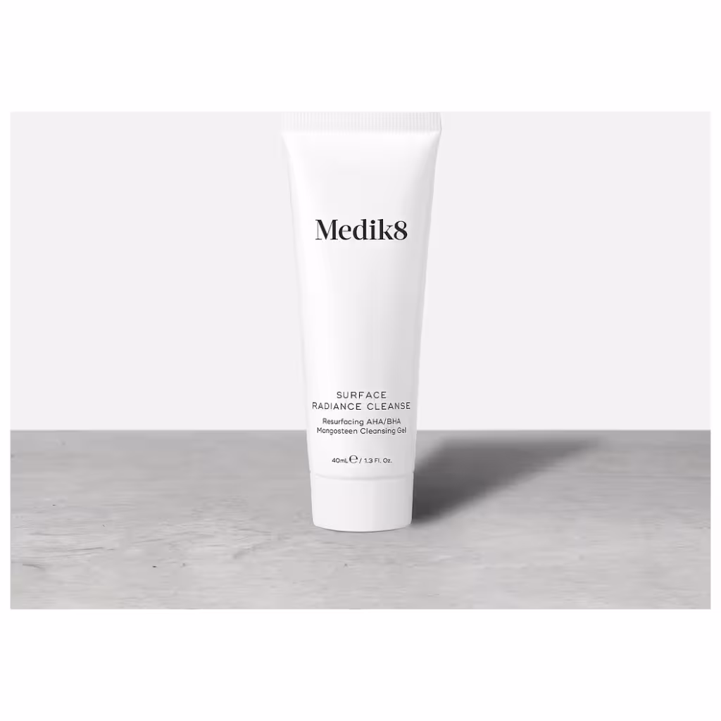Medik8 surface radiance cleanse 40ml p02159main 2