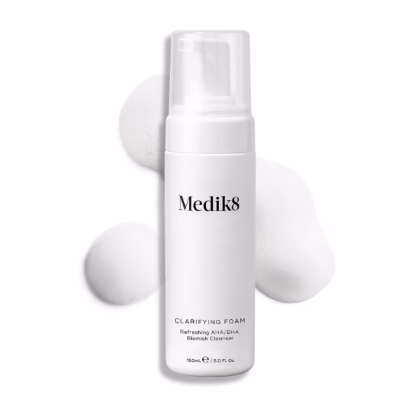 Medik8 clarifying foam 150ml p01424main 3