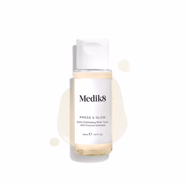 Medik8 press glow 200ml p014190main 3
